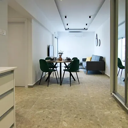 Phaedrus Living: Seaside Luxury Flat Lighthouse 69 * Paphos