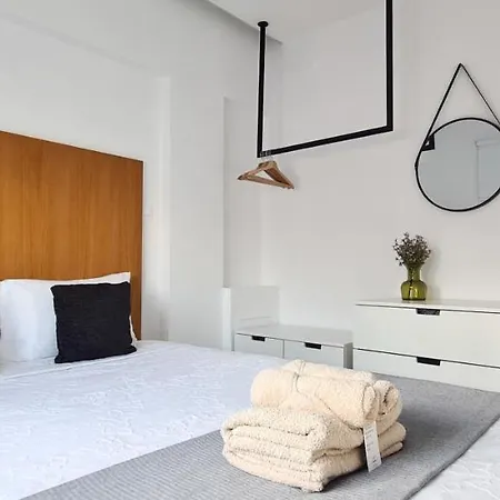 Phaedrus Living: Seaside Luxury Flat Lighthouse 69 Apartment Paphos